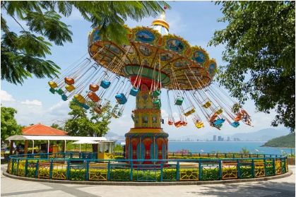 have-fun-at-vinpearl-amusement-park-nha-trang-vietnam-2